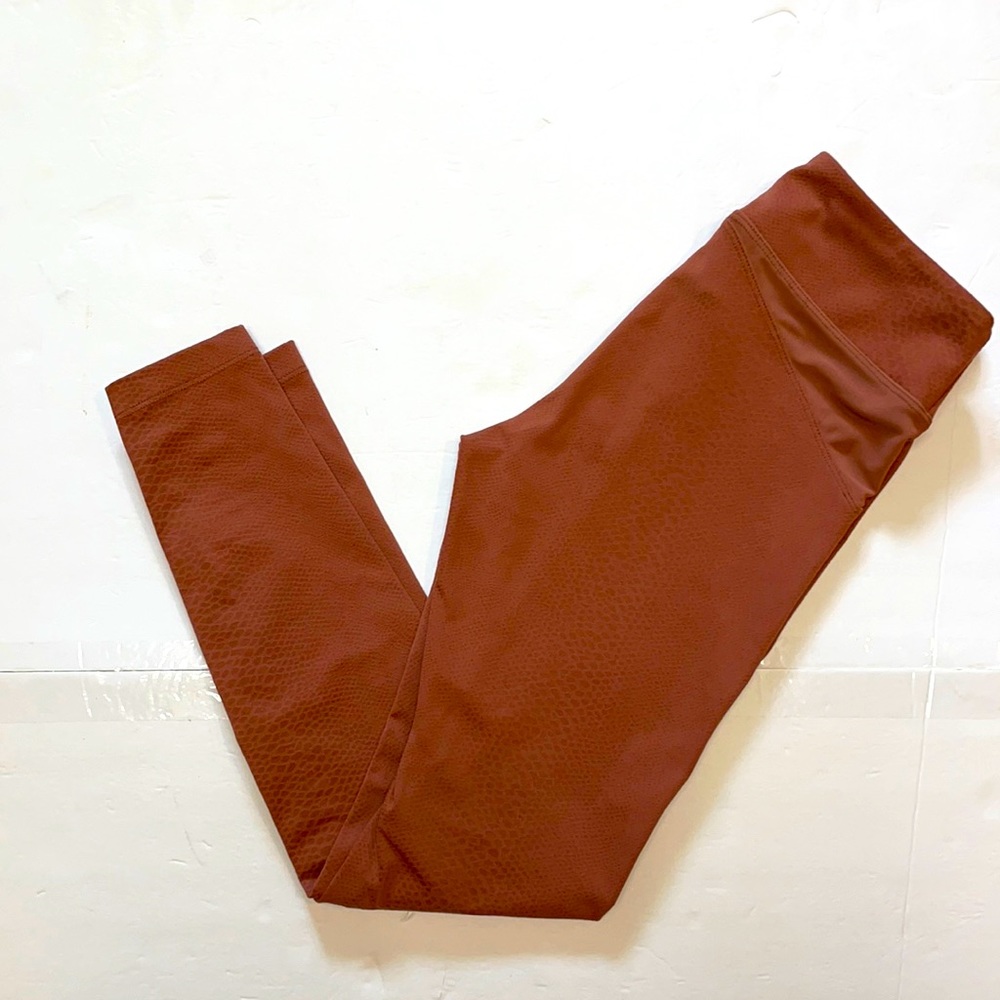 KORAL leggings
